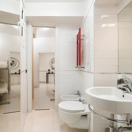 Angelique Boutique *