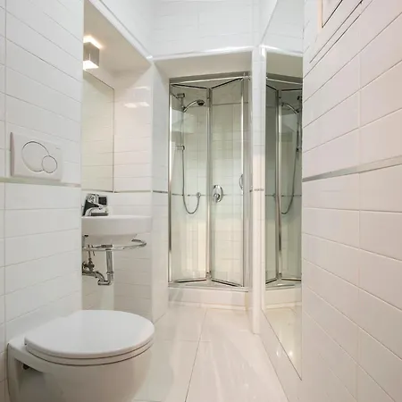 Angelique Boutique *